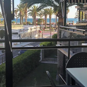  Apartamento 1 Linia De Mar 3 Baños 3 Hab.wifi 110m2